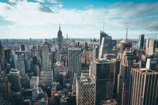 俯瞰繁华都市天际线