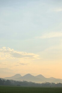 黄昏远山景