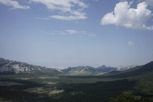 山间美景