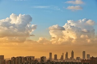 城市黄昏美景