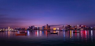 城市璀璨夜景