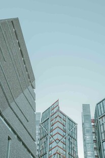 现代都市高楼景观