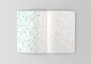 展开书籍画册内页样机