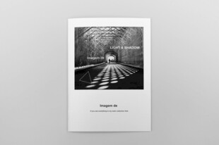 书籍画册封面设计样机