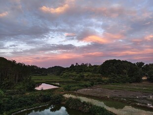 乡村黄昏美景