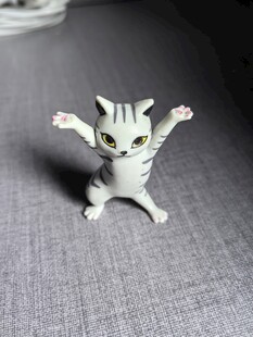 可爱猫咪玩偶