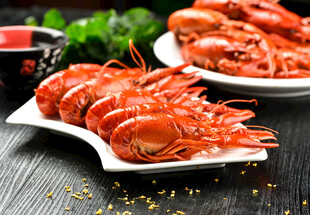 美味小龙虾摆盘展示