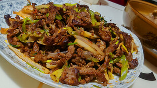 美味孜然炒牛肉