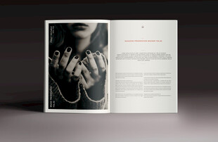 时尚画册内页展示样机贴图素材