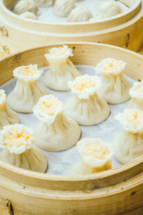 竹笼里的小笼包