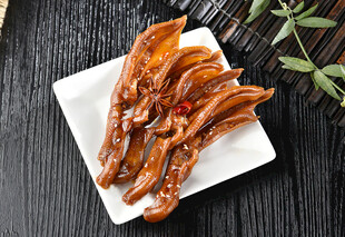 香辣卤鸭掌