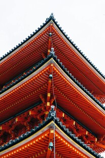 中式古建筑飞檐一角