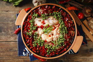 麻辣鲜香的特色水煮鱼