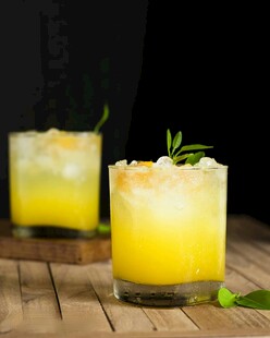 清新柠檬鸡尾酒