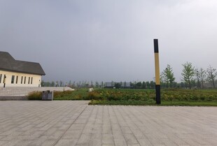 户外开阔场地与建筑景观