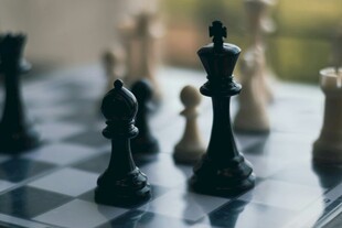 棋盘上的国际象棋棋子