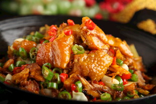 香辣美味干锅鸡