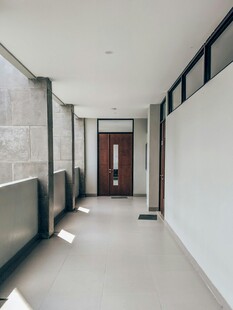 空旷走廊室内空间场景