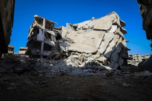 地震后的建筑废墟
