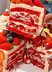 草莓蛋糕