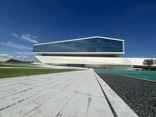 现代简约风格的独特建筑