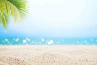 夏日沙滩海景风光