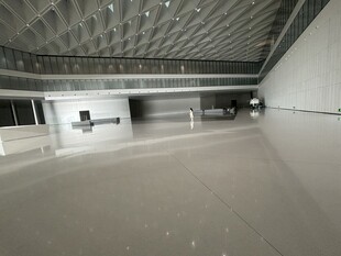 空旷现代化室内空间场景