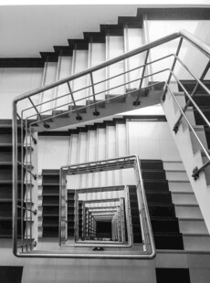 螺旋楼梯的独特建筑视角