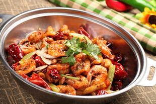 香辣美味干锅虾