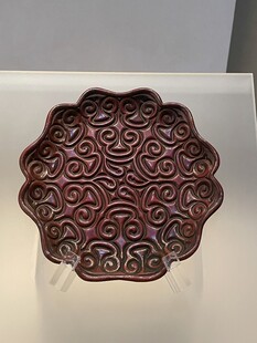 复古花纹八角盘