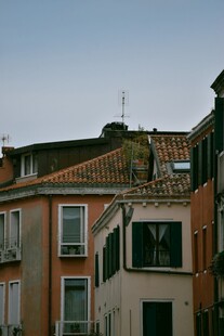 欧式风格屋顶建筑景观