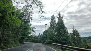 山间公路风景