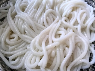 一碗洁白的米粉