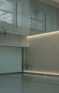 现代简约风室内空旷空间