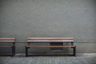 户外简约木质长椅