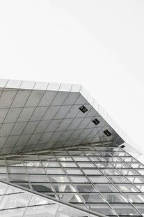 现代几何风格建筑外观