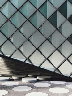 现代几何风格建筑外观