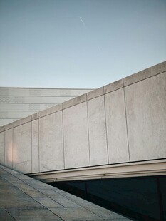 现代简约风格建筑外观
