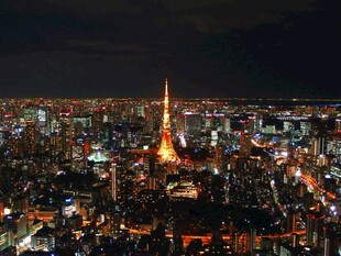 东京夜景璀璨灯火辉煌