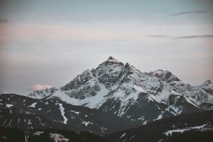壮丽雪山美景