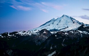 壮丽雪山美景