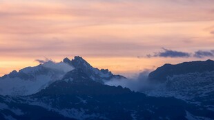 壮丽山景