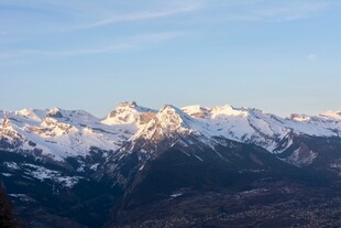 壮丽雪山美景