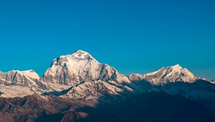 壮丽雪山美景