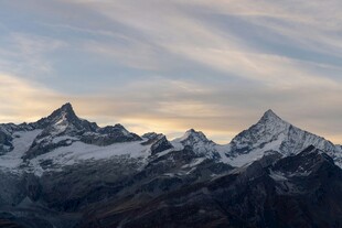 壮丽雪山美景