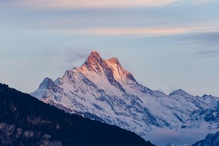 壮丽雪山美景