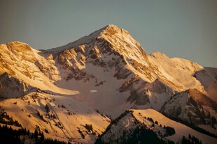 壮丽雪山美景