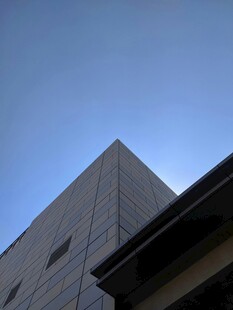 现代建筑一角