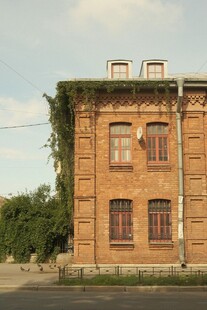 复古红砖建筑外观