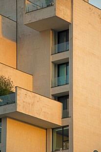 现代风格多层建筑外观